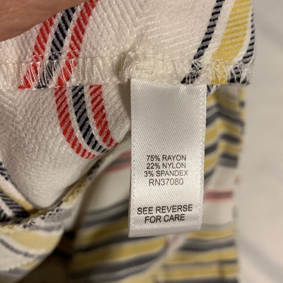 Cato size 12 Capri/cropped pants. Multicolor Stripe NWOT - Picture 7 of 8